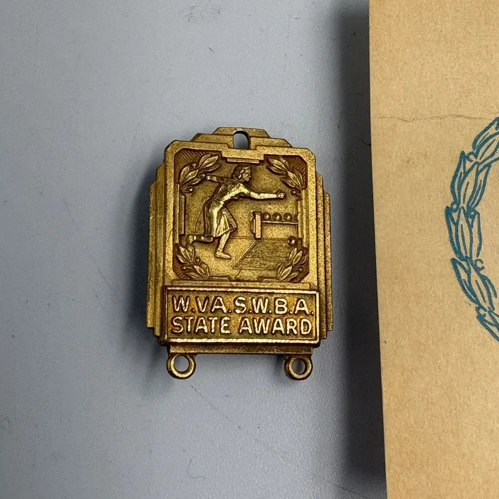 Lot 5 Vintage Bowling 200 Club Pins Charms + WIBC Pins WV SWBA